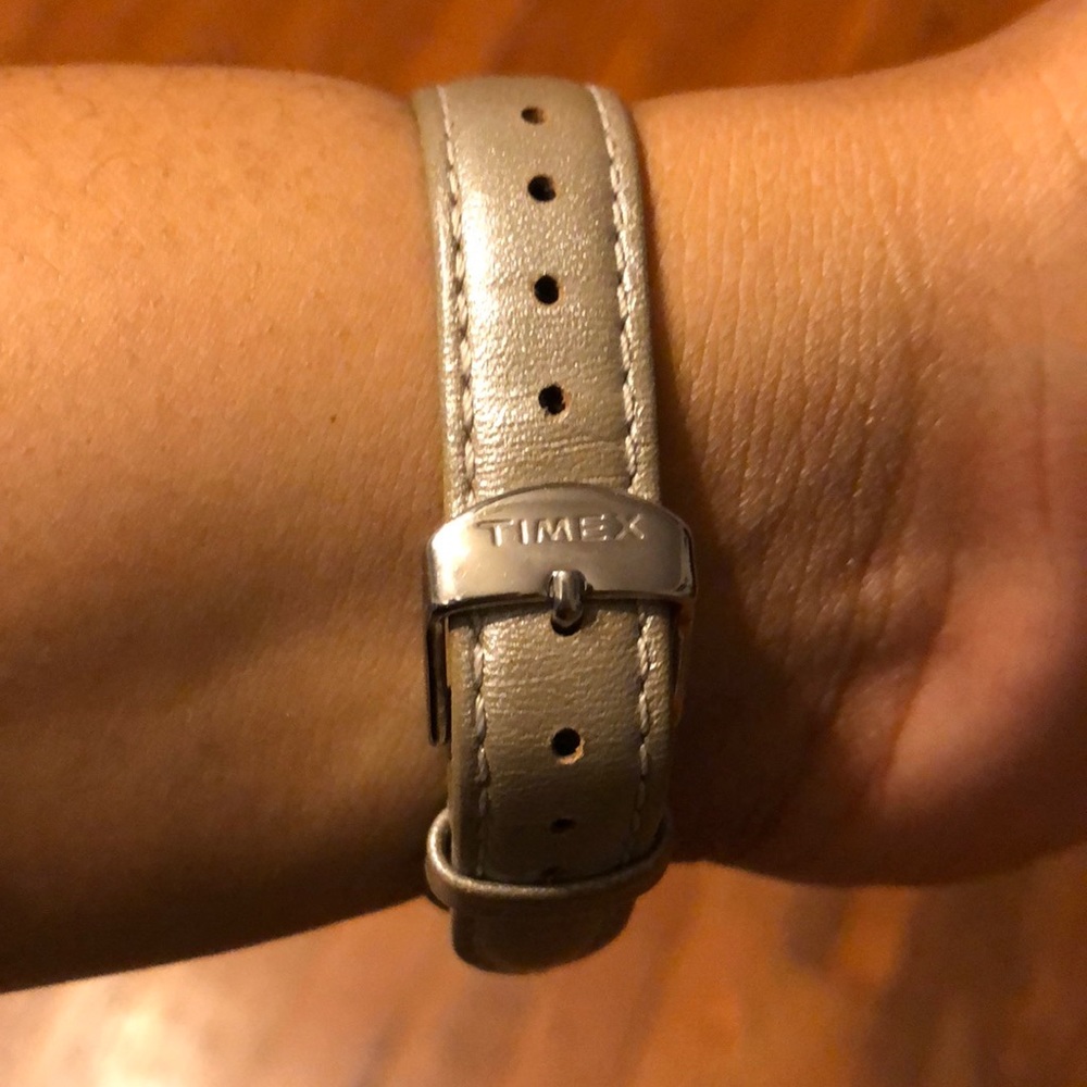 Women’s Timex Watch - Picture 2 of 3